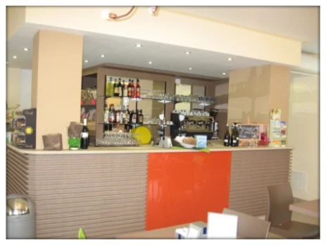 Arredamento wine bar Milano Bergamo